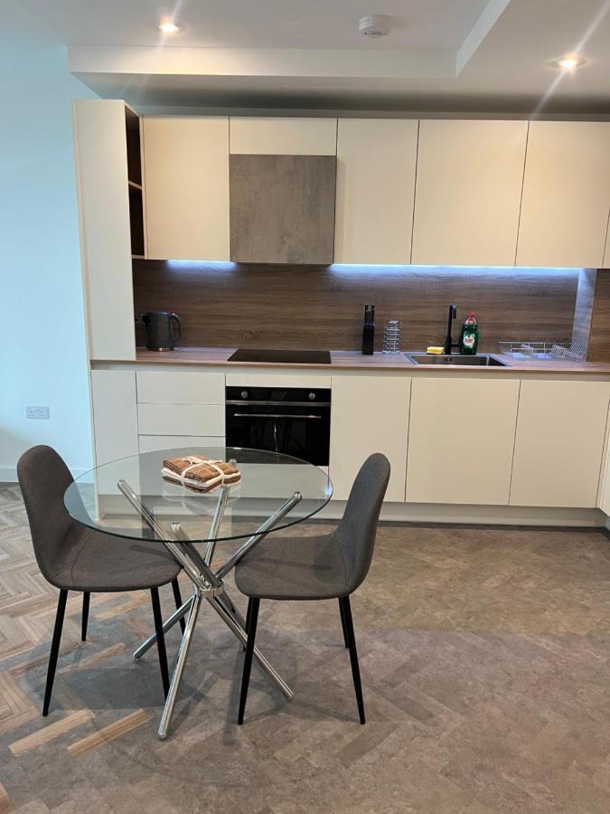 Stunning One Bedroom Apartment London Eksteriør billede